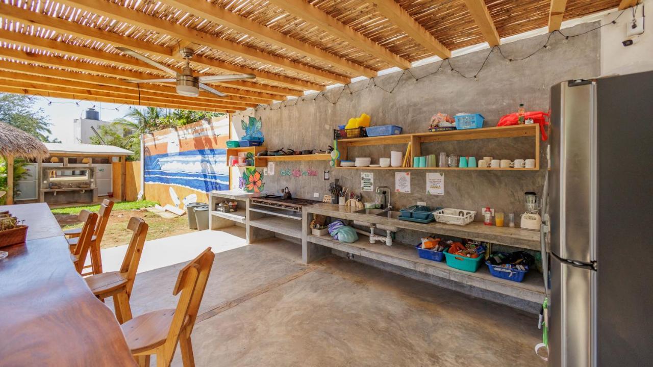 Brisas de Zicatela Surfnest Tamarindosホステル エクステリア 写真