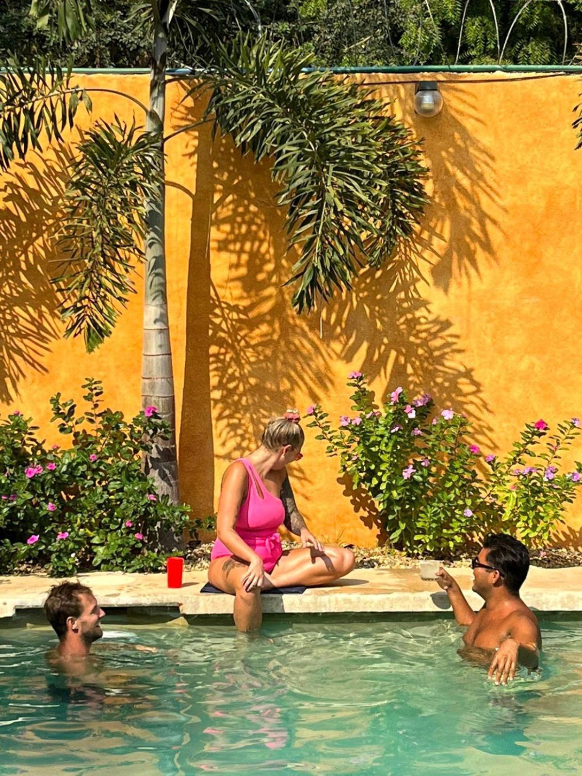 Brisas de Zicatela Surfnest Tamarindosホステル エクステリア 写真