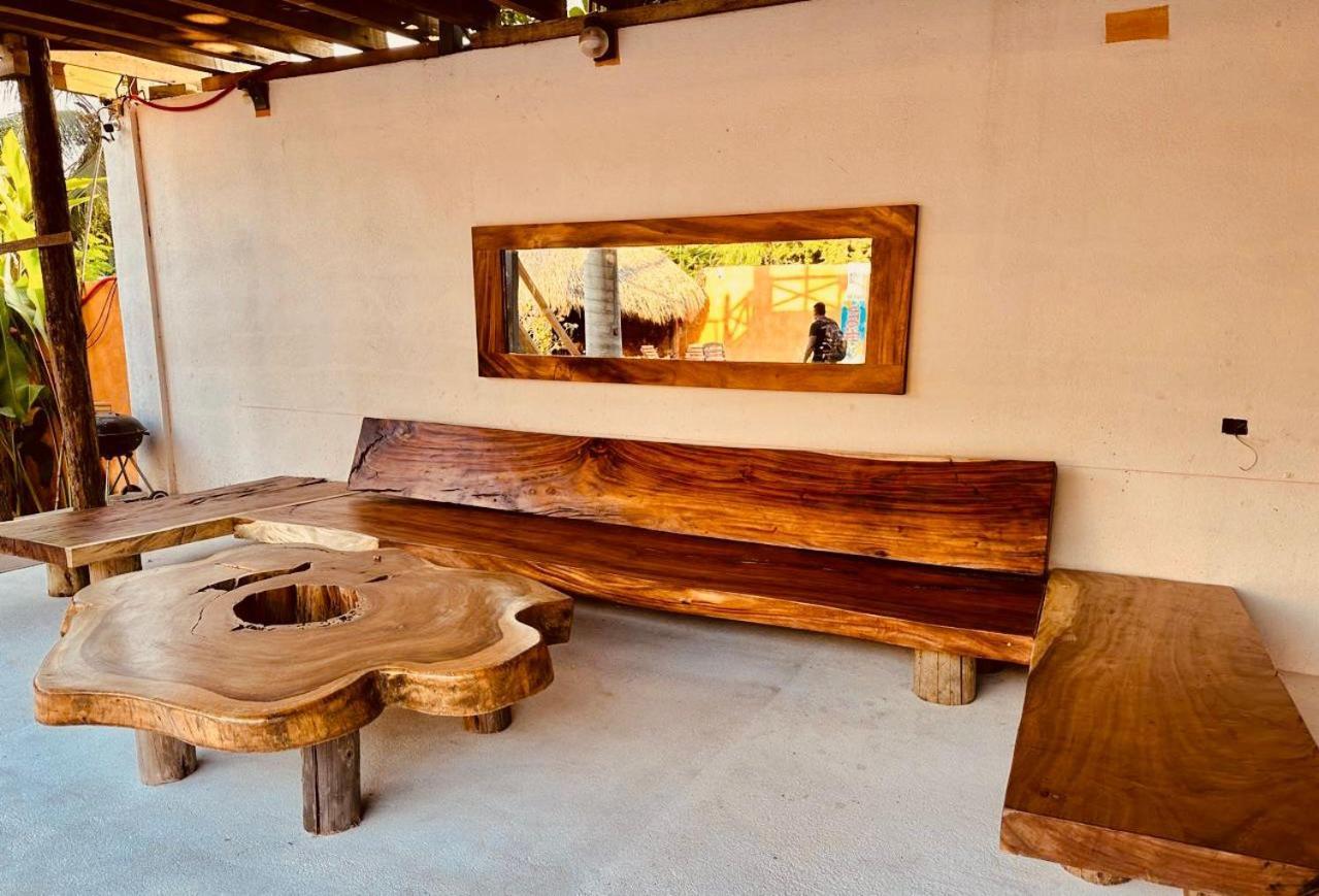 Brisas de Zicatela Surfnest Tamarindosホステル エクステリア 写真